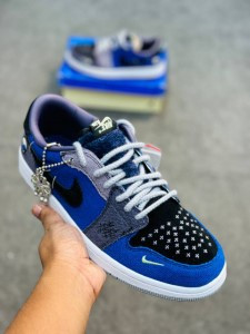 Air Jordan 1 low OG Zion Blue Voodoo PE -J1zion1.1