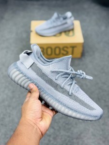 adidas Yeezy Boost 350 -steel grey/light grey-(super lightweight and Super comfortable)-(Made in vietnam)-adb350gre