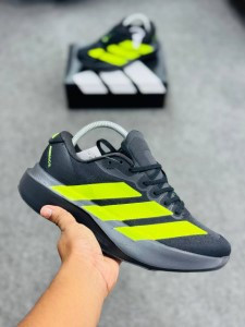 Adidas Adizero EVO SL Shoes (super lightweight and Super comfortable) (Black pe )