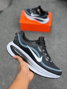 Nike Vomero 18 GORE-TEX-Waterproof Road Running Shoes witflective Acch Reents-Black/Anthraciter-(super lightweight and Super comfortable)-(Made in vietnam)-nkv18gorbk