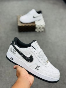 Louis Vuitton x Nike Air Force 1 (primarily white, with black and grey)  nklvaf1lbk1.1