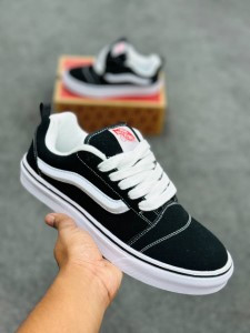 VANS KNU SKOOL BLACK WHITE-VNwb1.1