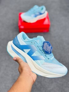New Balance FuelCell Rebel v4 (Sky blue) (super lightweight and Super comfortable)